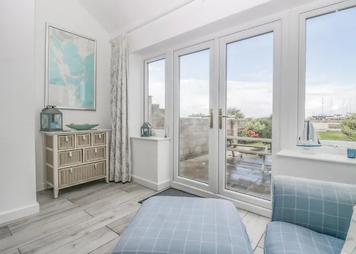 Nyaraló Driftwood Roa Island Piel Island