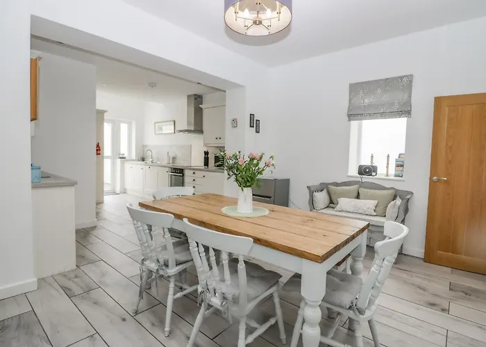 Driftwood Roa Island Piel Island Nyaraló Barrow-in-Furness