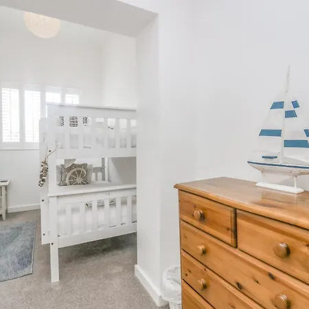 Driftwood, 23 Roa Island Holiday home Barrow-in-Furness