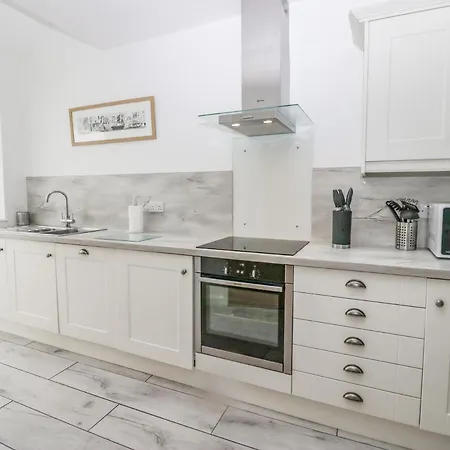 Driftwood Roa Island Piel Island